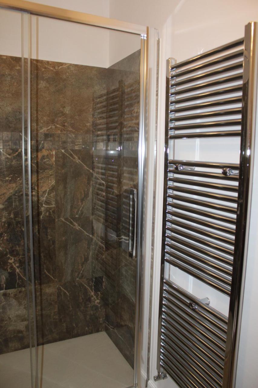 B&B Palazzo Rochira 卡斯泰拉内塔 外观 照片